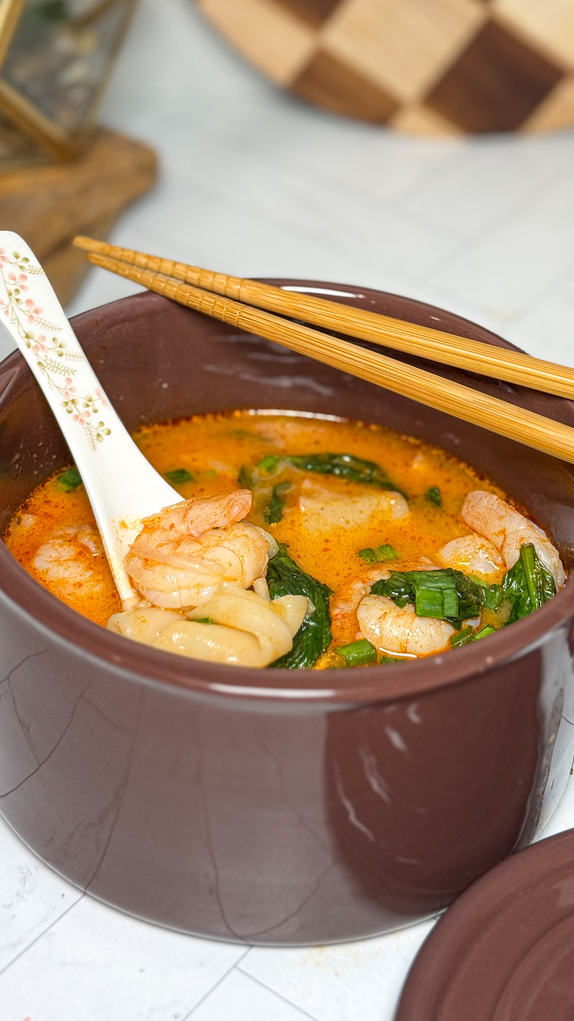 Easy One Pot Tom Yum Shrimp Wonton Soup